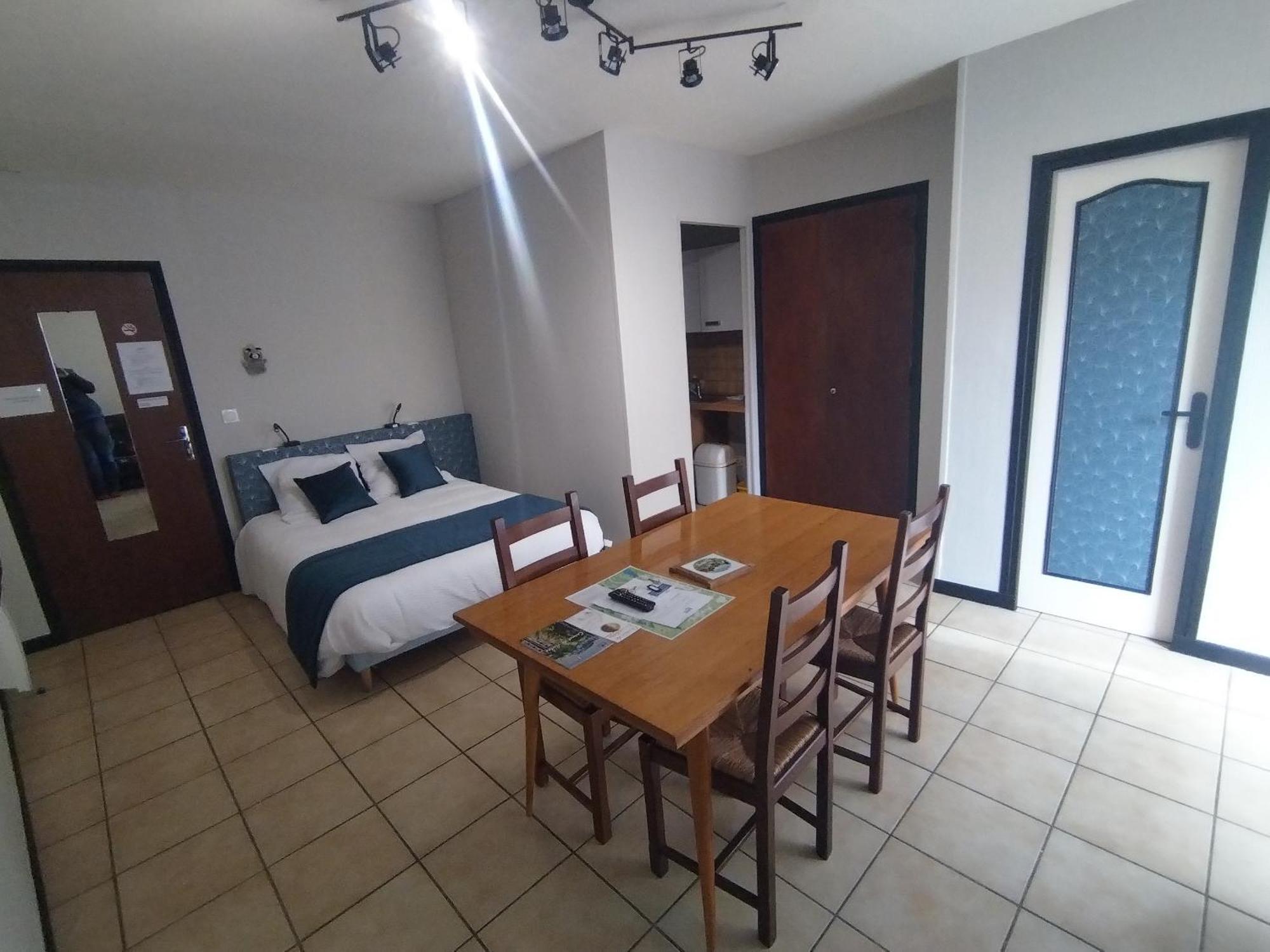 Latre Freres Location Apartment Lourdes Ngoại thất bức ảnh